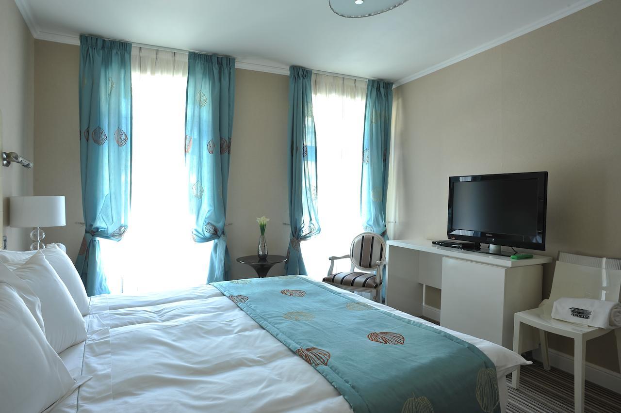 Hotel Boutique Vila Arte Βουκουρέστι Δωμάτιο φωτογραφία