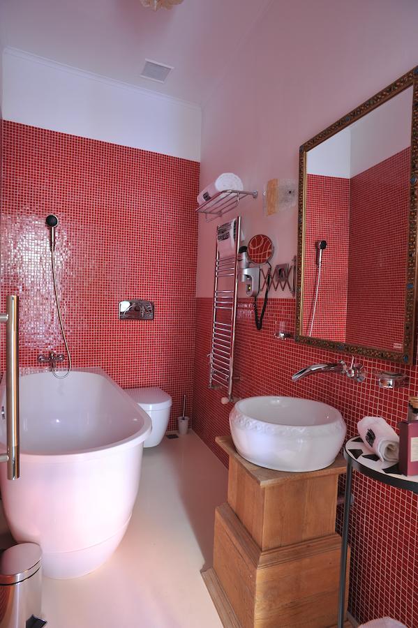 Hotel Boutique Vila Arte Βουκουρέστι Δωμάτιο φωτογραφία